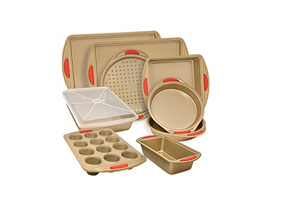 Win a PERLLI Nonstick Bakeware Set